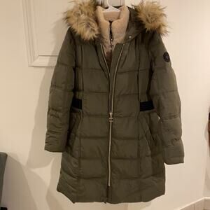 DKNY Fleece Lined Faux Fur Trim Hoo Juniper Large Olive